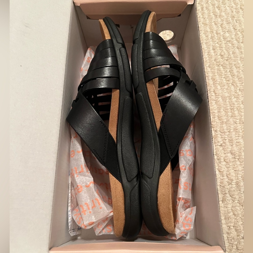 NIB Easy Spirit Black Women's Sandals Size 8 - Picture 6 of 6